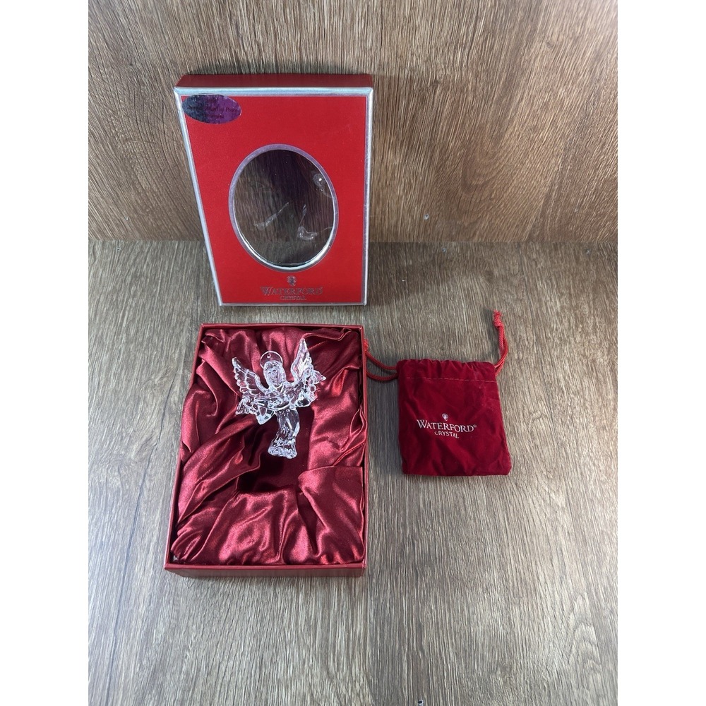 Waterford Crystal 2006 Annual Angel of Peace Ornament 140013 Made in Ireland Box